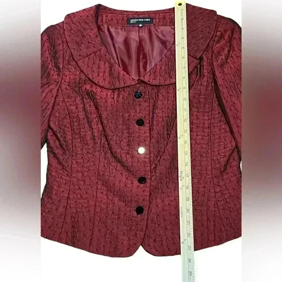 Jones New York Burgundy Blazer with Black accents. Size 12. NWT - Picture 7 of 7